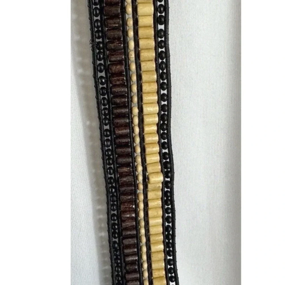 Loft Beaded Elastic Waist Belt Brown Tan Black Wood‎ Bead Stretch Boho 70-25